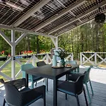 Nyaraló Okno Na Winnice *