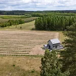 Nyaraló Okno Na Winnice