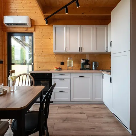 Okno Na Winnice * Banie Mazurskie